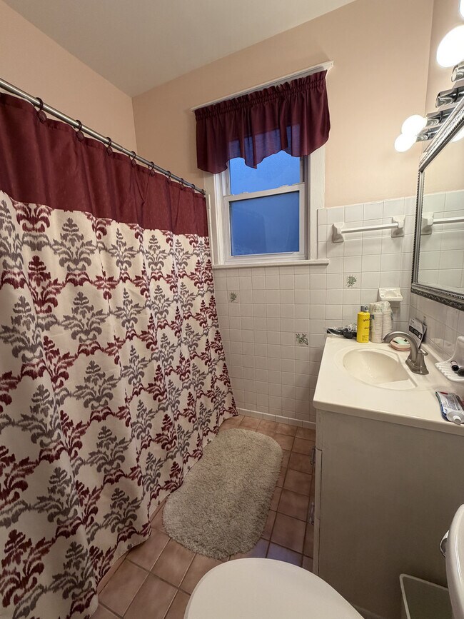 Foto del edificio - 2526 W Gunnison St