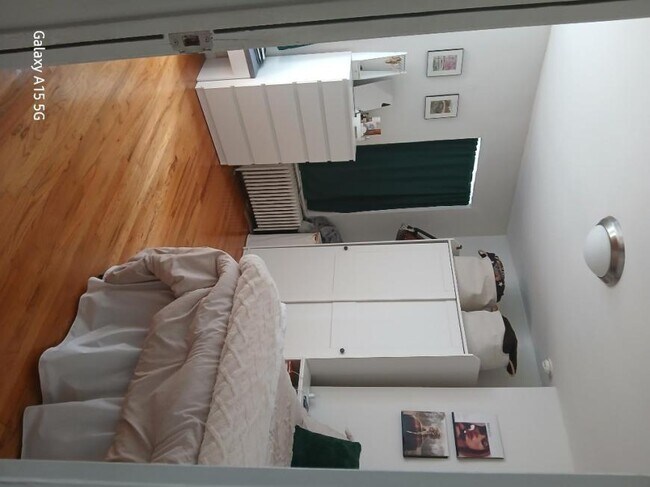 Foto del edificio - 1 bedroom in New York NY 10128