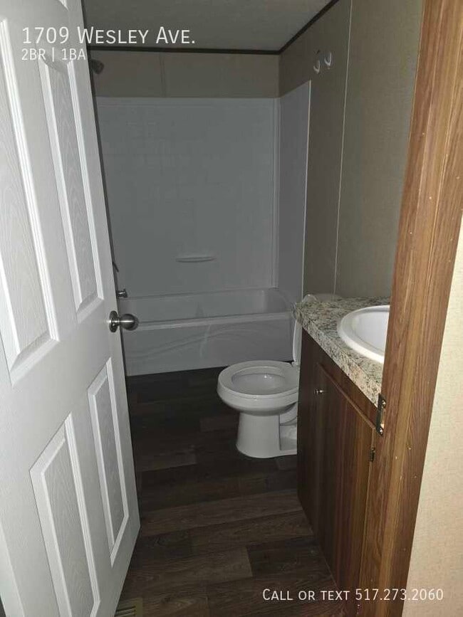 Foto del edificio - 1709 Wesley Ave