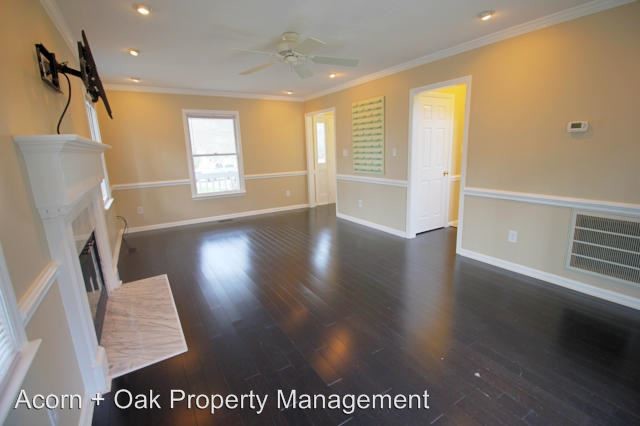 Building Photo - 3 br, 2.5 bath House - 5 Midpines Ct
