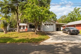 Building Photo - 9410 7th Ave