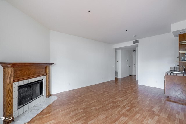 Building Photo - 235 S Holliston Ave