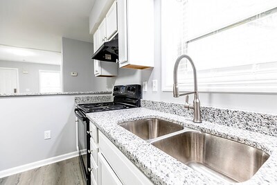 Foto del edificio - 32 Baird St