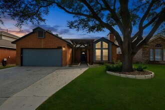Building Photo - 13623 Summer Glen Dr