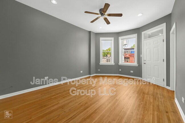 Foto del edificio - 2524 W Cortez St