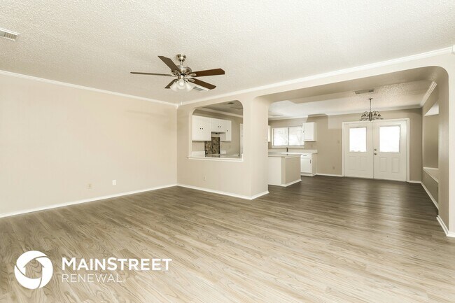 Foto del edificio - 16135 Turnstone Ln