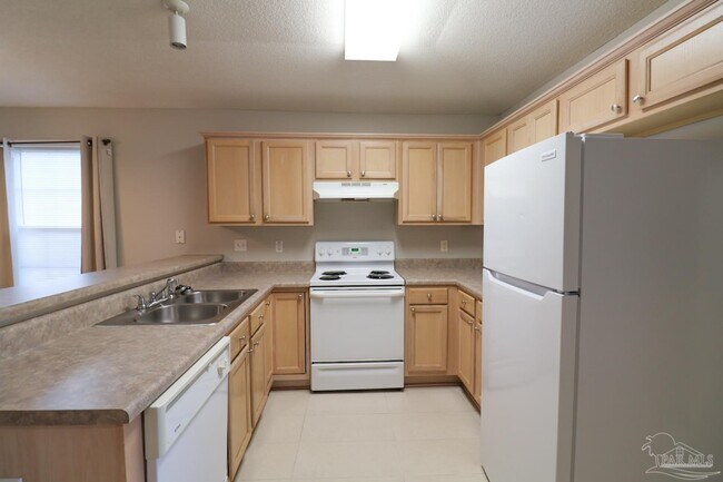 Foto del edificio - 8033 Stonebrook Dr