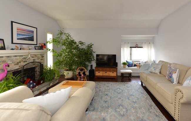 Foto del edificio - 911 Heritage Vlg