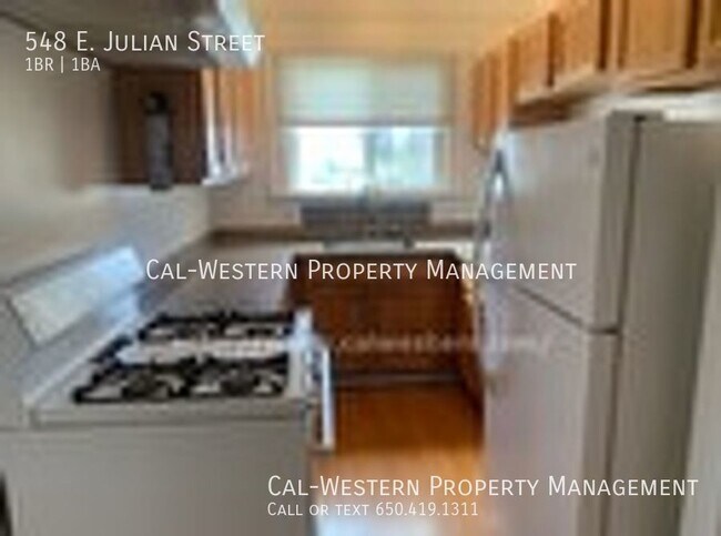 Building Photo - Large Upstairs Unti In Downtown San Jose!