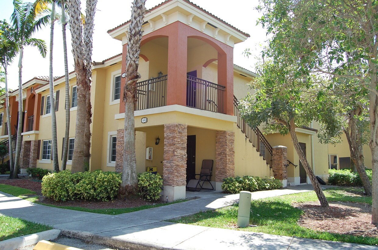 Second Floor w/balcony - 3395 NE 9th St