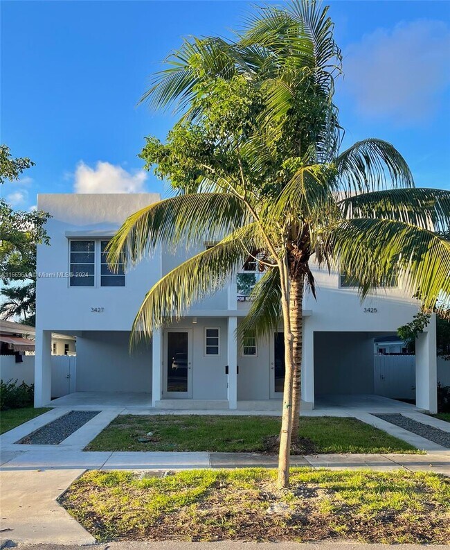 Foto del edificio - 3427 NW 4th St