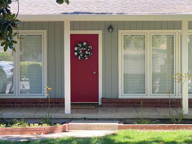 Building Photo - Charming Single-Family Home in Menlo Park