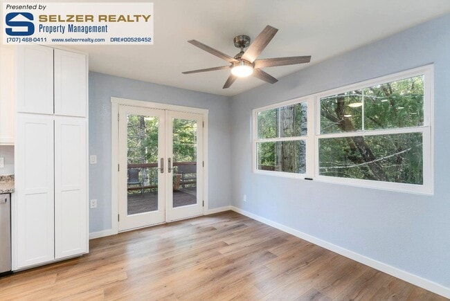 Building Photo - 25053 Robin Cir