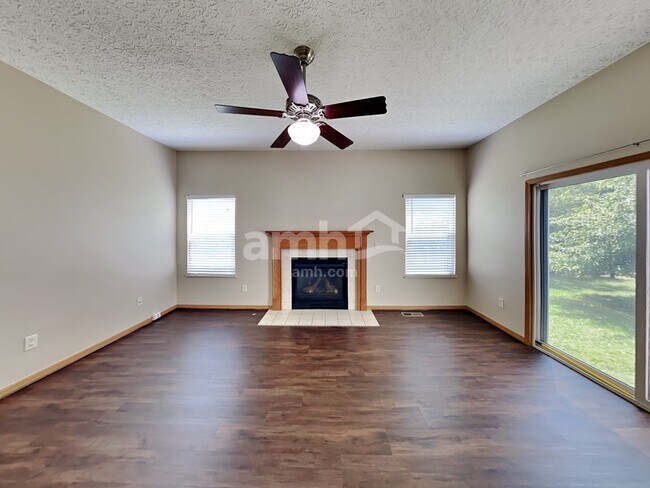 Foto del edificio - 3621 Lifestyle Blvd
