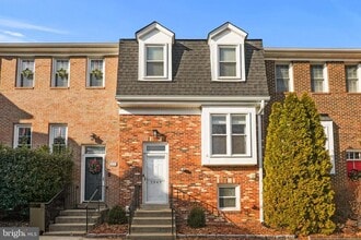 Building Photo - 3848 Brighton Ct