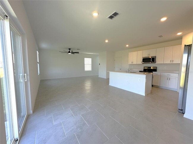 Building Photo - 11819 Cloverly Ln