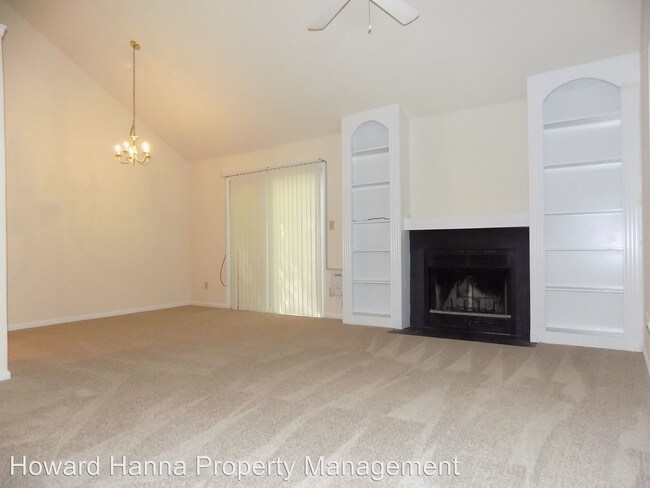 Building Photo - 2 br, 2 bath House - 211 Burman Wood Drive