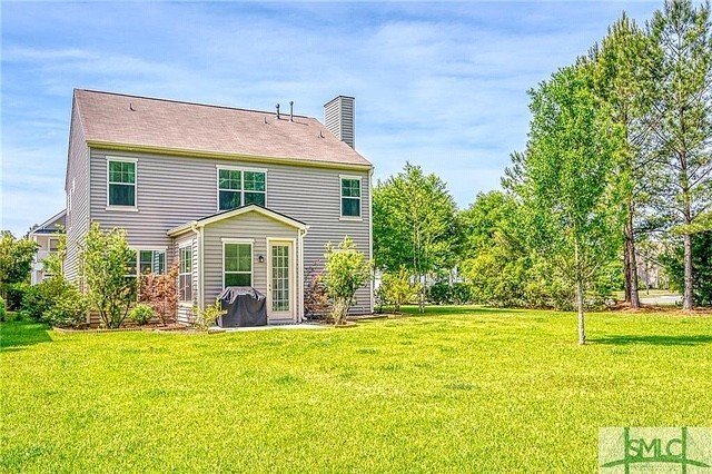 Building Photo - Spacious Home on a Corner Lot in Heritage ...