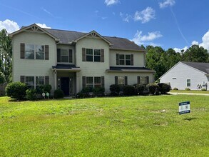 Building Photo - 113 Cedar Ridge Dr