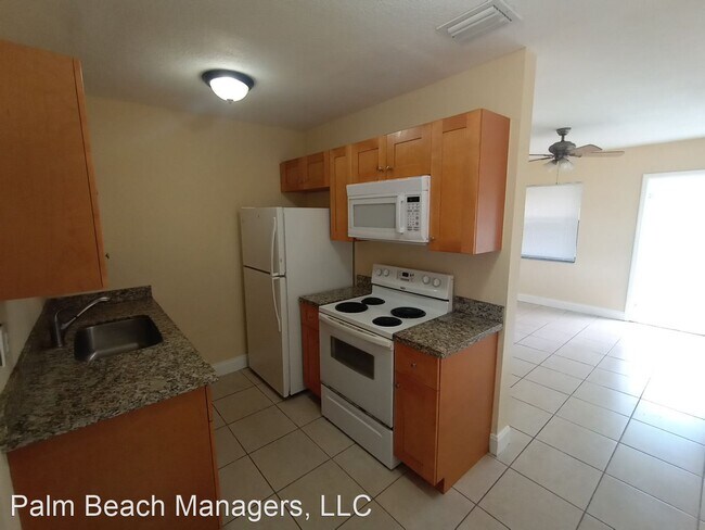 Foto del edificio - 3 br, 2 bath House - 1080 W. 27th St.