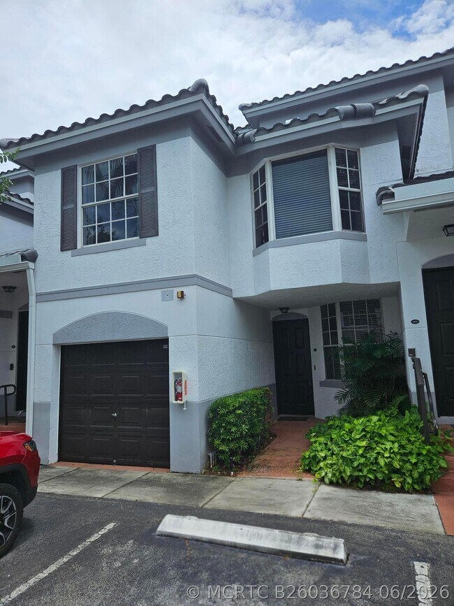 Building Photo - 781 SW 148th Ave