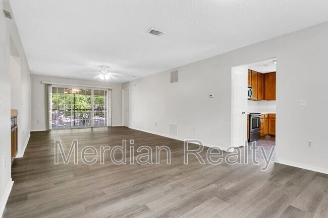Foto del edificio - 1311 Clubside Dr