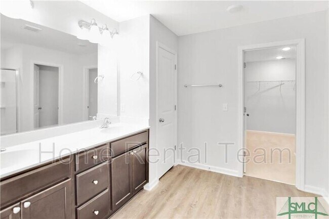 Building Photo - 35 Lawley Ct