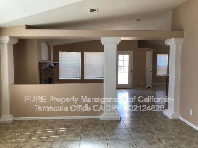 Building Photo - 24959 3rd Ave
