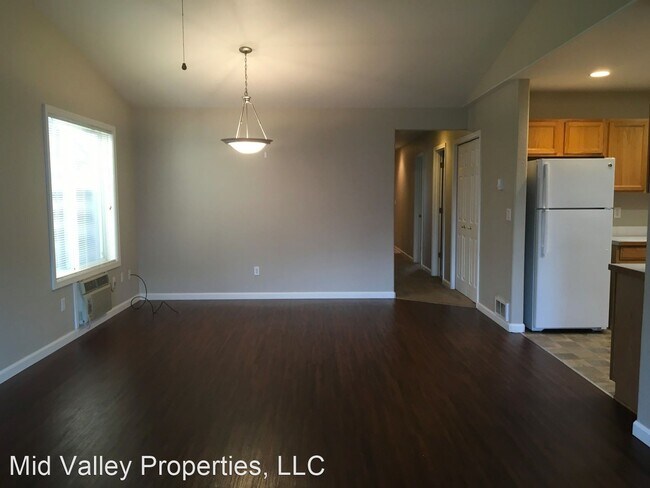 Building Photo - 3 br, 2 bath House - 1710 Trudell Court SE