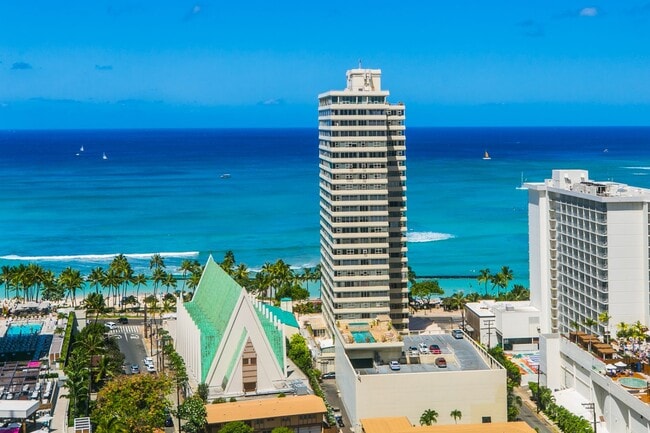 Building Photo - Waikiki Banyan 1b1b1pkg Fully Furnished