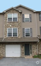 Building Photo - 825 Rachel Dr