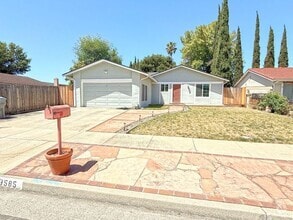 Building Photo - 3585 Cadwallader Ave