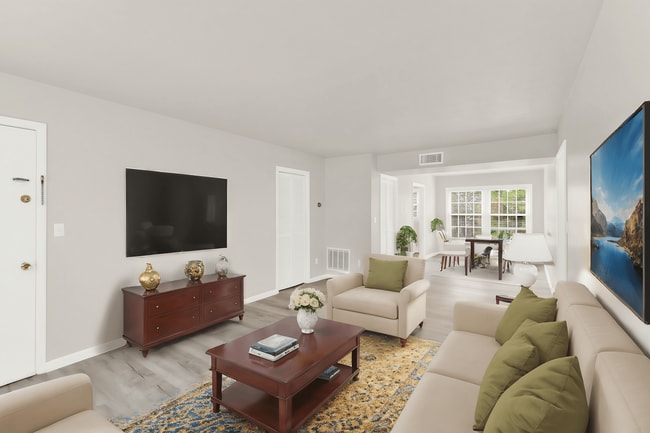 Building Photo - Ridgecrest