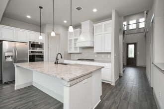 Building Photo - 22368 Misty Woods Ln