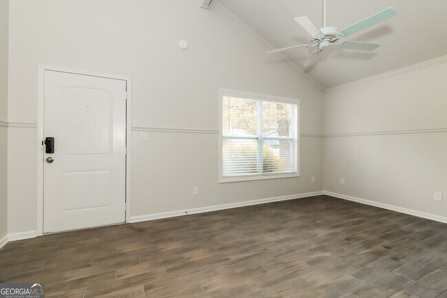 Building Photo - 3451 Deer Trce