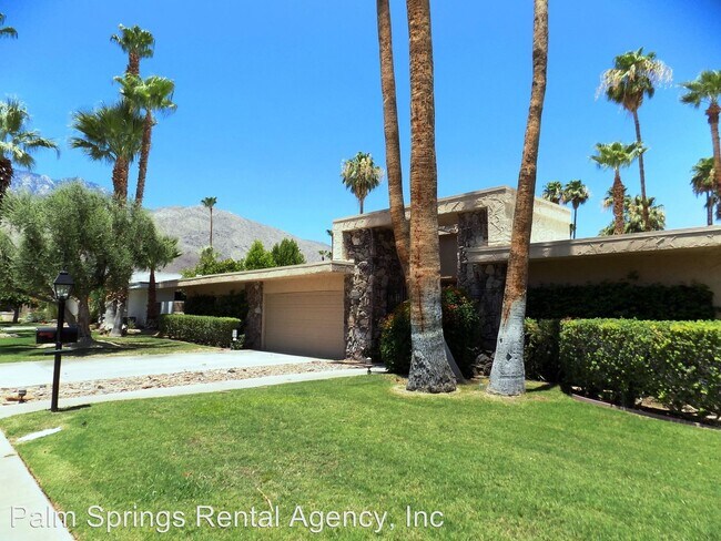 Building Photo - 4 br, 3 bath House - 1540 E. Sierra Way