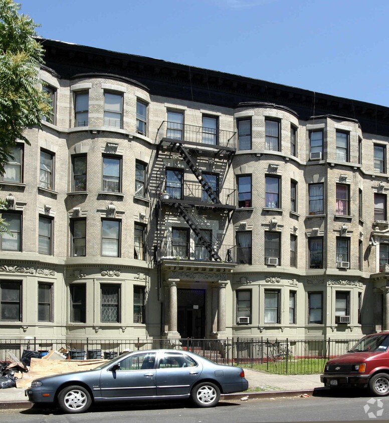 Primary Photo - 407 Ocean Ave