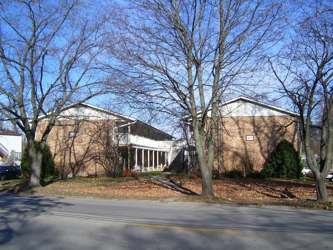 Foto principal - Carriage House Apartments