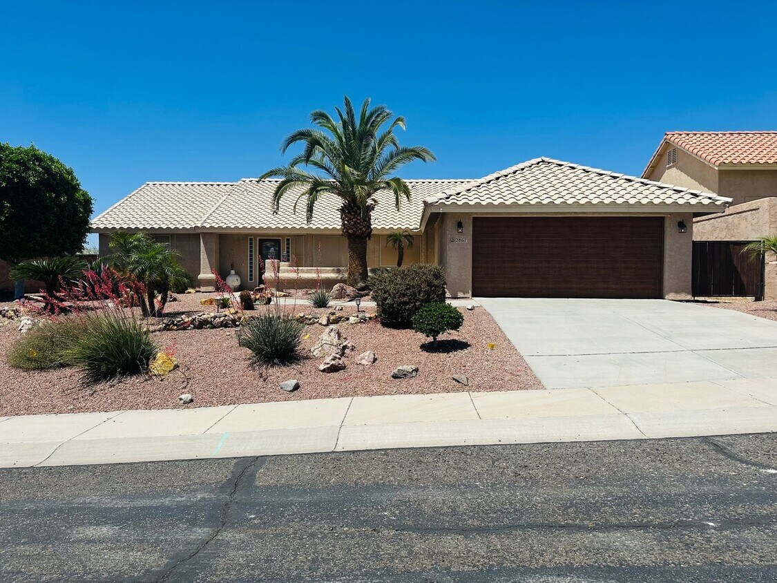 Full Time Rental 3BD/3BA with 2 Car Garage... House Rental in