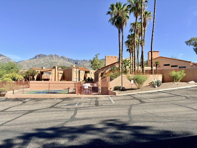 Foto del edificio - 5051 N Sabino Canyon Rd