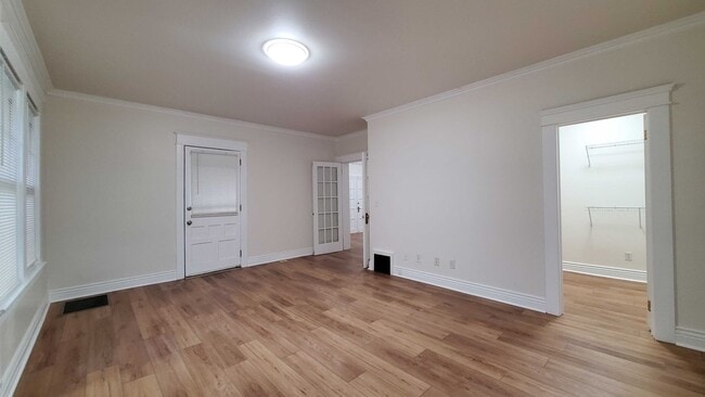 Photo - 1720 N Pearl St Apartment