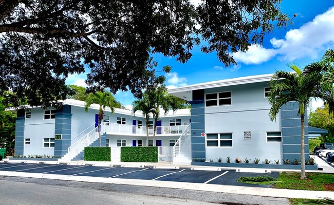 Building Photo - 416 NE 15th Ave