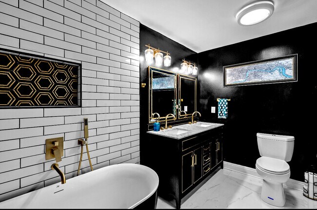 Photo - 9101 La Salle Ave House