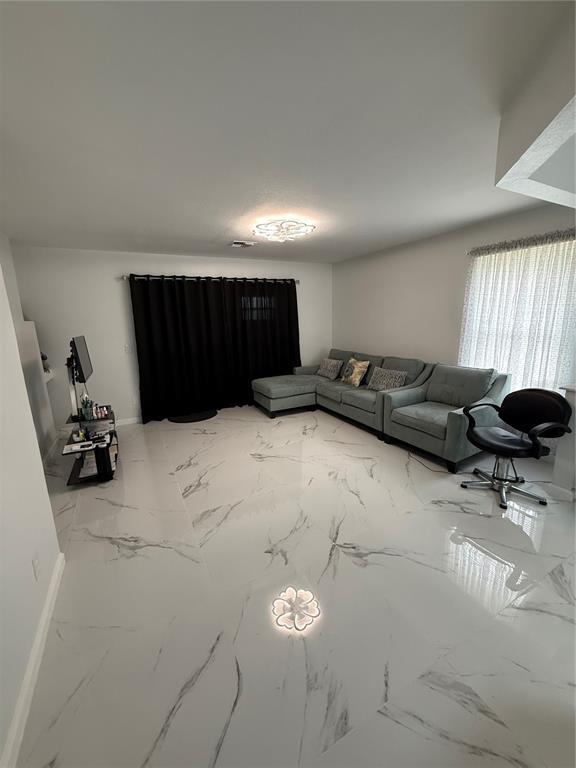 Building Photo - 50 Cordona Dr