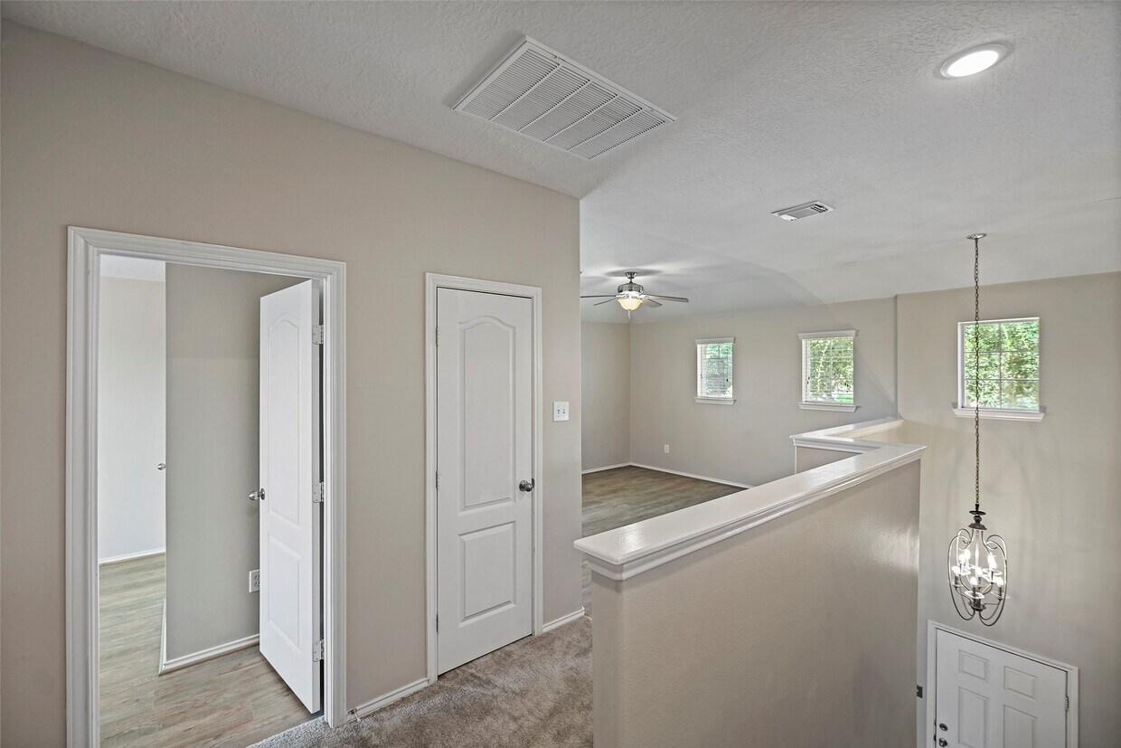 Foto del edificio - 20739 Stewart Crest Ln