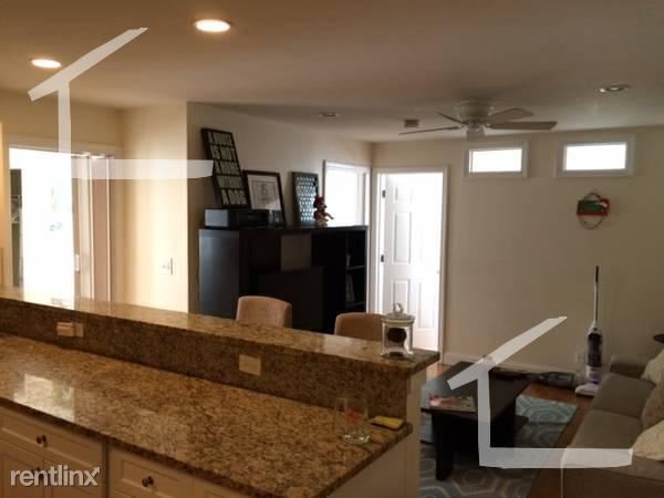 Foto del edificio - 3 br, 1 bath  - 316 Saint Paul St Apt 6G
