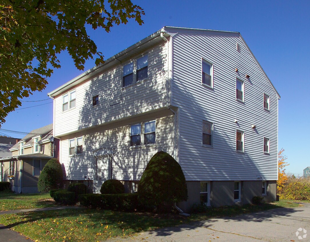 Primary Photo - 14 Curlew Rd