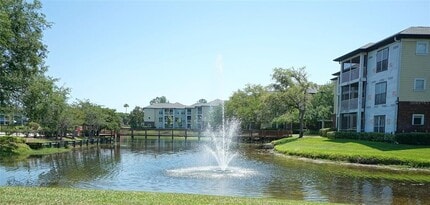 Building Photo - 10122 Winsford Oak Blvd