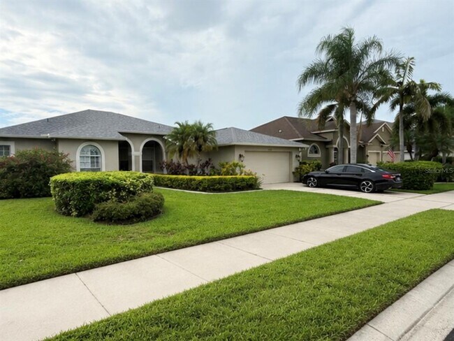 Building Photo - 4910 Flagstone Dr