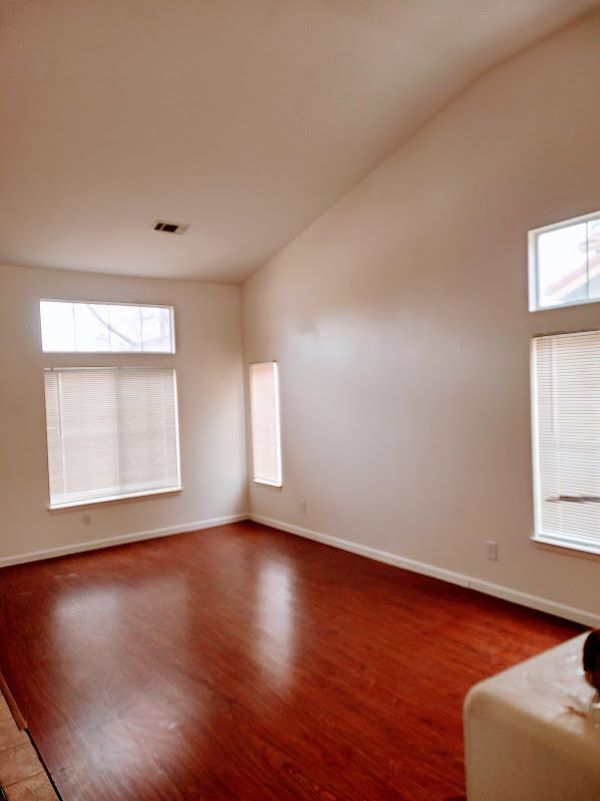 Living room - 1746 Autumnmist Dr